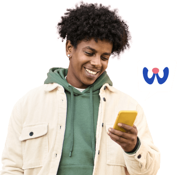 PromoWalkingPetCareWithPhone